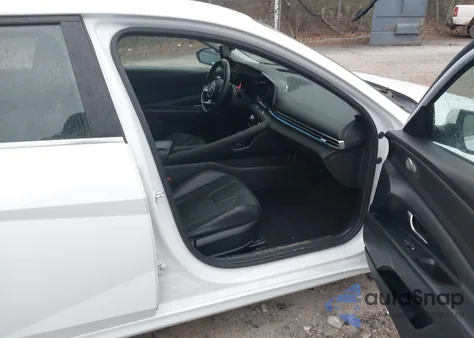 2021 Hyundai Elantra Hybrid Limited z USA, uszkodzony, nr VIN KMHLN4AJ9MU008458